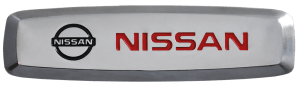 Шильдик Nissan